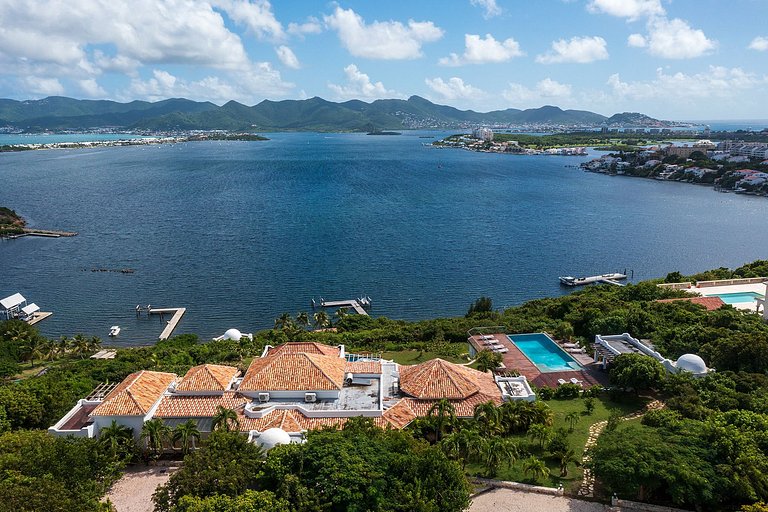 Sxm023 – Villa em estilo marroquino com vista para Simpson B
