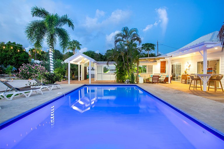 Sxm024 – Casa na colina com vista para o mar em Terres Basse