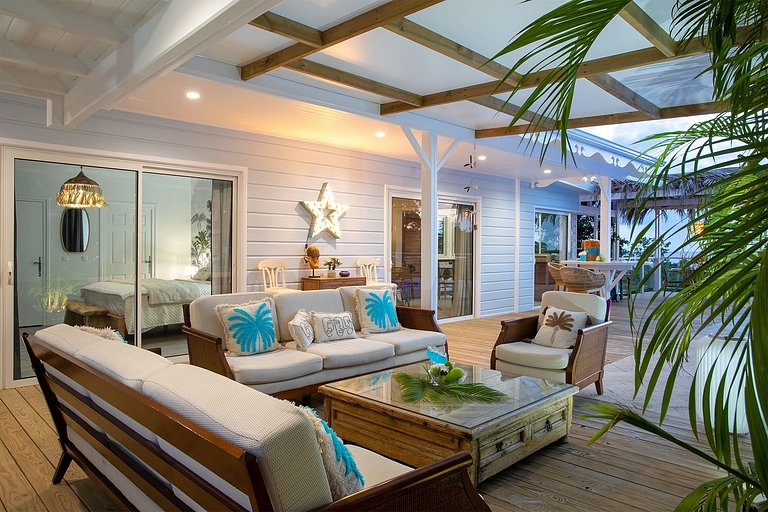 Sxm024 – Casa na colina com vista para o mar em Terres Basse