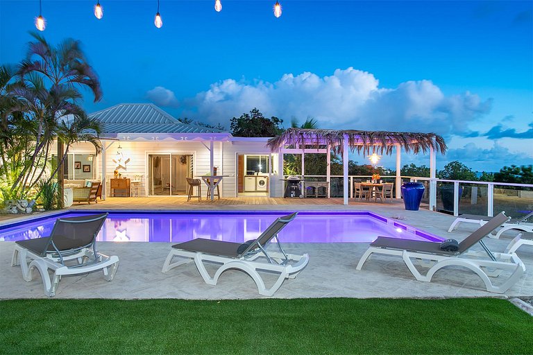Sxm024 – Maison sur les hauteurs avec vue sur la mer à Terre
