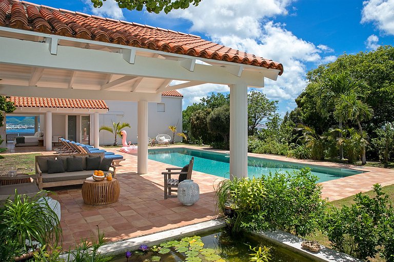 Sxm025 – Casa arquitetônica com vista para a lagoa em Terres