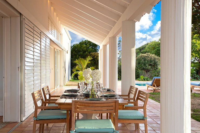 Sxm025 – Casa arquitetônica com vista para a lagoa em Terres