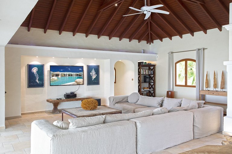 Sxm026 – Villa com praia privativa em Terres Basses