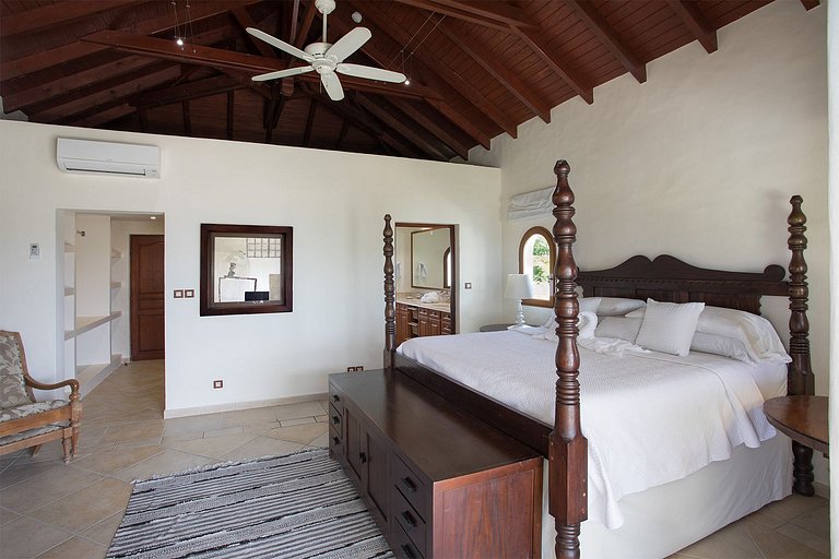 Sxm026 – Villa com praia privativa em Terres Basses