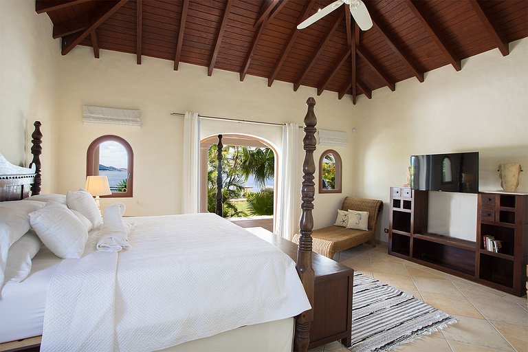 Sxm026 – Villa con playa privada en Terres Basses