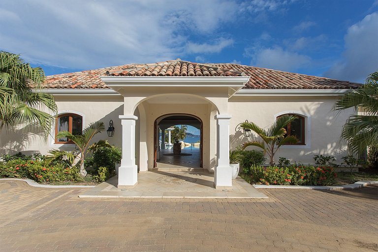 Sxm026 – Villa avec plage privée à Terres Basses
