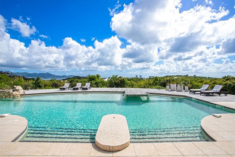 Sxm040 – Élégante villa avec vue sur le lagon à Terres Basse