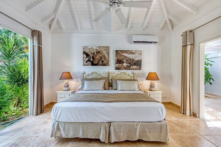 Sxm041 – Villa tropical sofisticada en Terres Basses