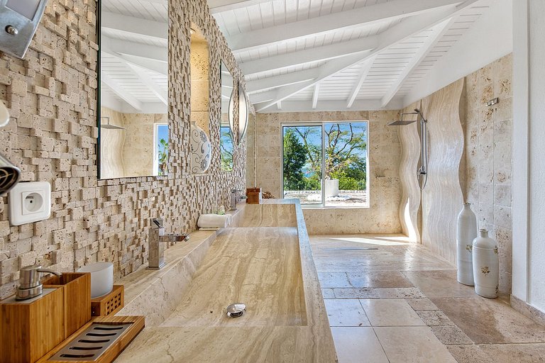 Sxm041 – Refined tropical villa in Terres Basses