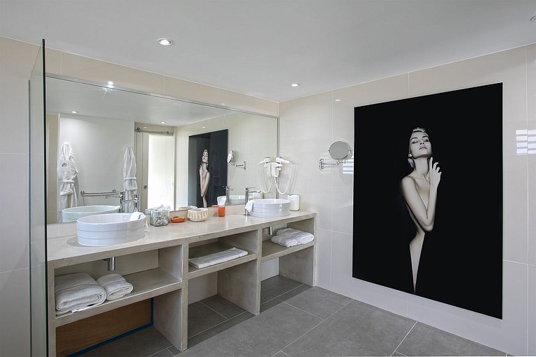 Sxm038 – Ocean view villa near Baie Orientale Beach