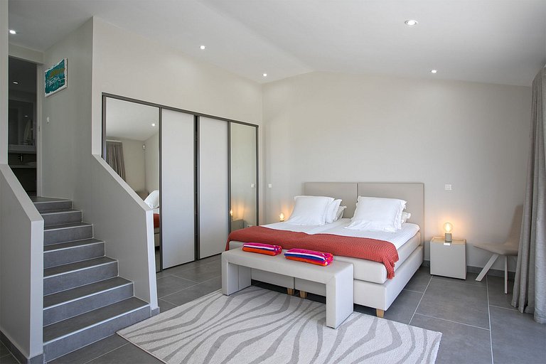 Sxm038 – Ocean view villa near Baie Orientale Beach