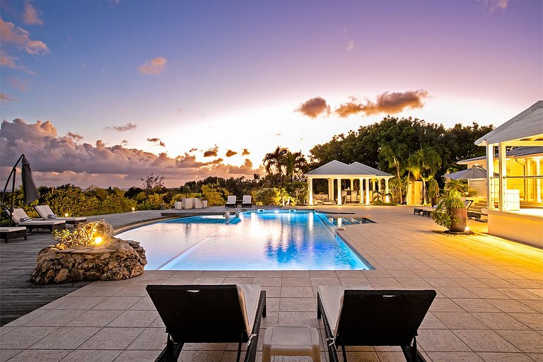 Sxm040 – Élégante villa avec vue sur le lagon à Terres Basse