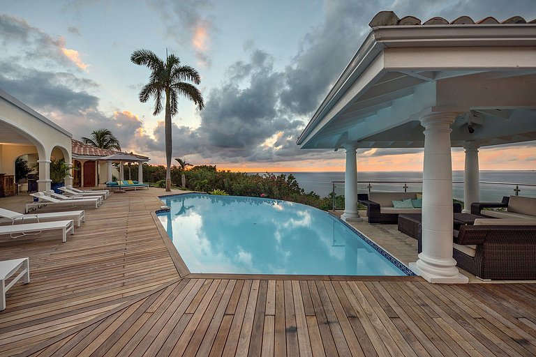 Sxm037 – Villaelegante con vistas al mar en Happy Bay