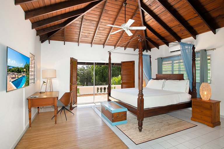 Sxm036 – Villa de estilo colonial con vista al mar en Terres