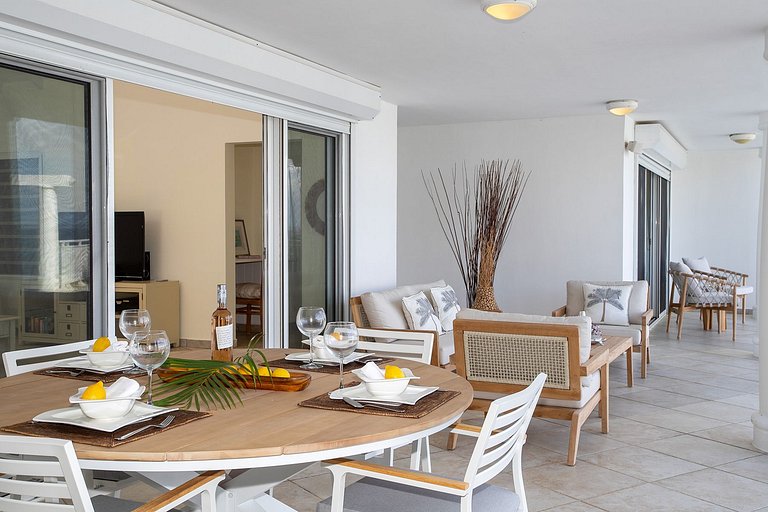 Sxm035 – Casa no penhasco com vista para o mar em Baie Rouge