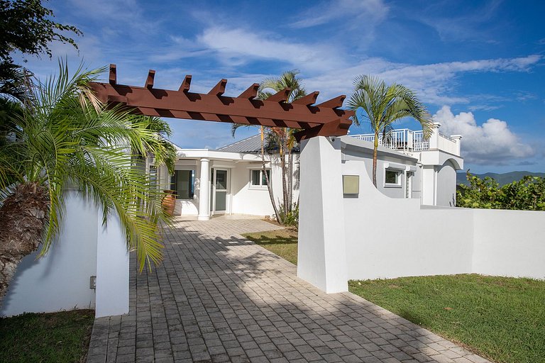 Sxm035 – Casa sobre acantilado con vistas al mar en Baie Rou