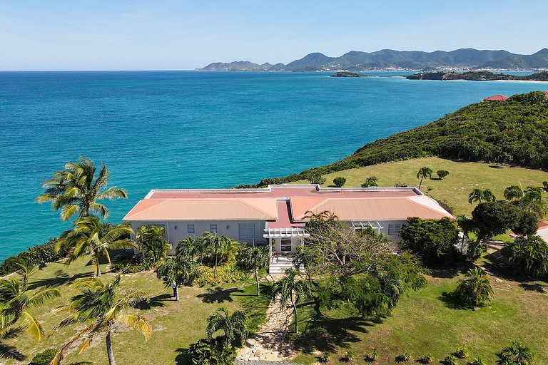 Sxm034 – Villa sobre acantilado con vista al mar en Terres B