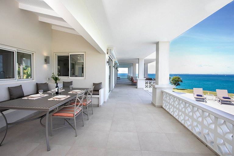 Sxm034 – Cliffside villa with ocean views in Terres Basses