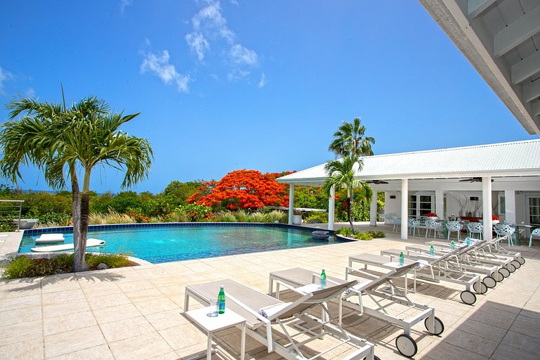 Sxm033 – Villa com vista para o mar e piscina em Terres Bass