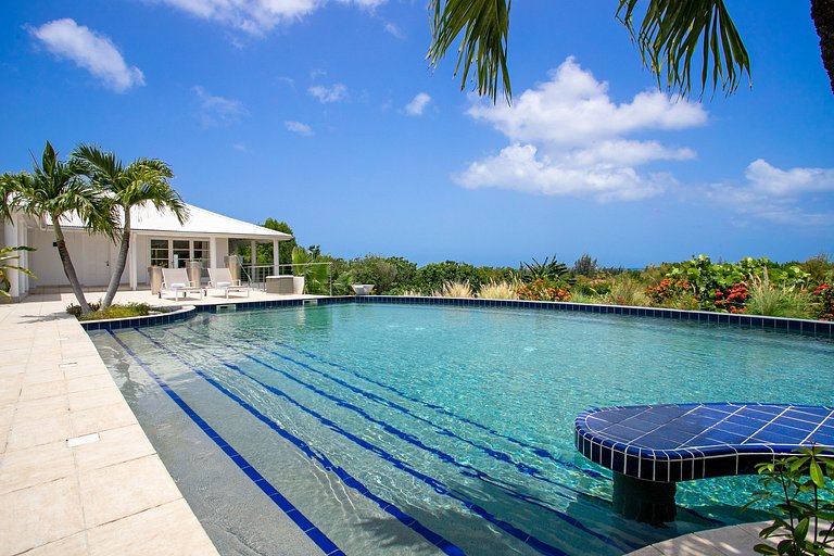 Sxm033 – Villa avec vue sur la mer et piscine à Terres Basse