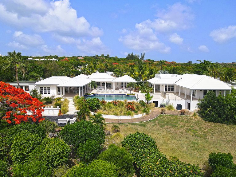 Sxm033 – Villa com vista para o mar e piscina em Terres Bass