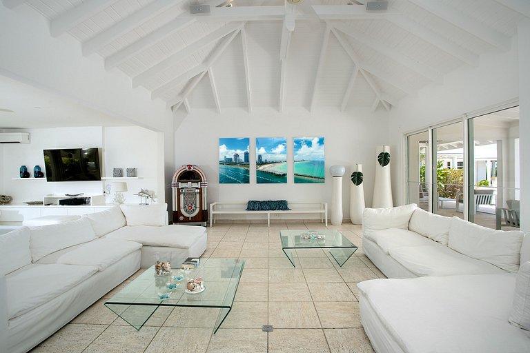 Sxm033 – Villa avec vue sur la mer et piscine à Terres Basse