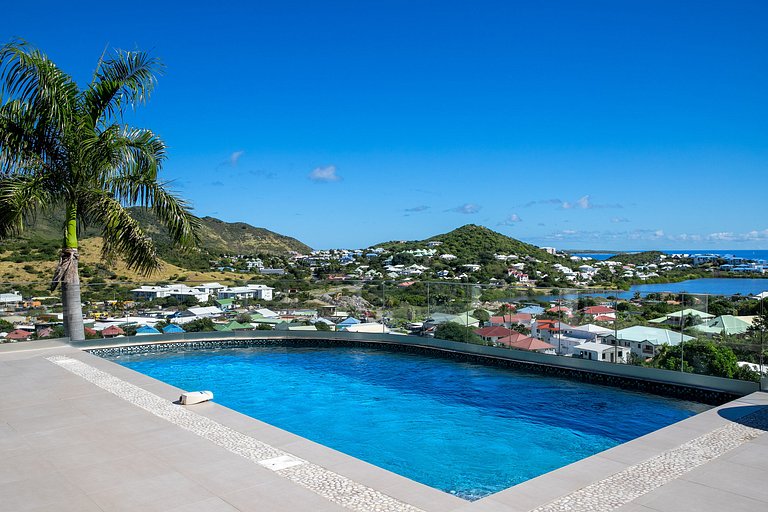Sxm030 – Villa con vista al mar y piscina en Mont Vernon