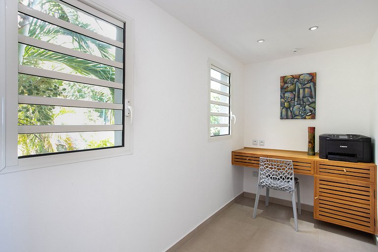 Sxm030 – Villa con vista al mar y piscina en Mont Vernon