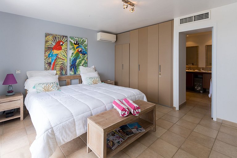 Sxm031 – Oceanview home near Happy Bay