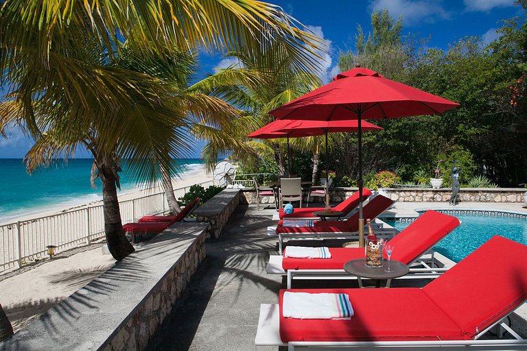 Sxm029 – Beachfront home on Baie Longue in Terres Basses