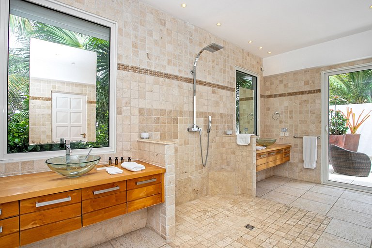 Sxm033 – Villa con vista al mar y piscina en Terres Basses