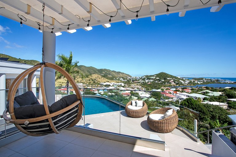 Sxm030 – Villa avec vue sur la mer et piscine à Mont Vernon