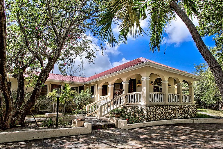 Sxm029 – Casa frente al mar en Baie Longue, Terres Basses