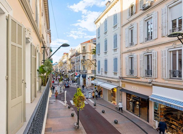Azu489 - Appartement 4 chambres - centre de Cannes