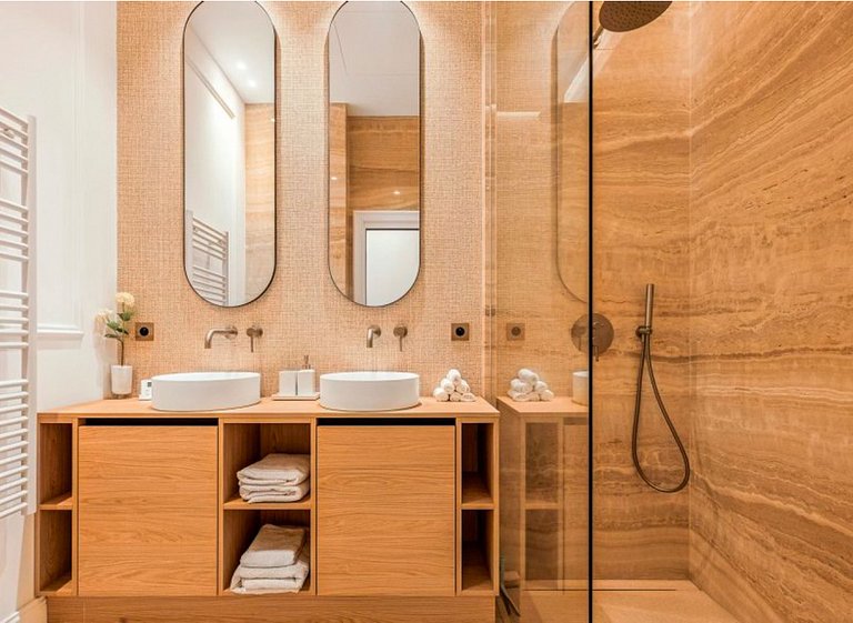 Azu489 - Apartamento de 4 dormitorios en Cannes