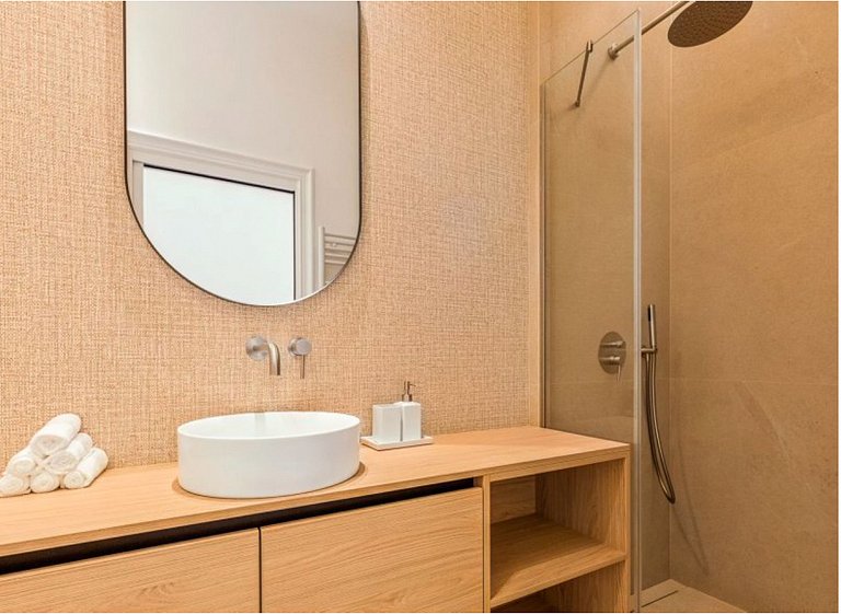 Azu489 - 4 bedroom Apartment – Prime Cannes Centre