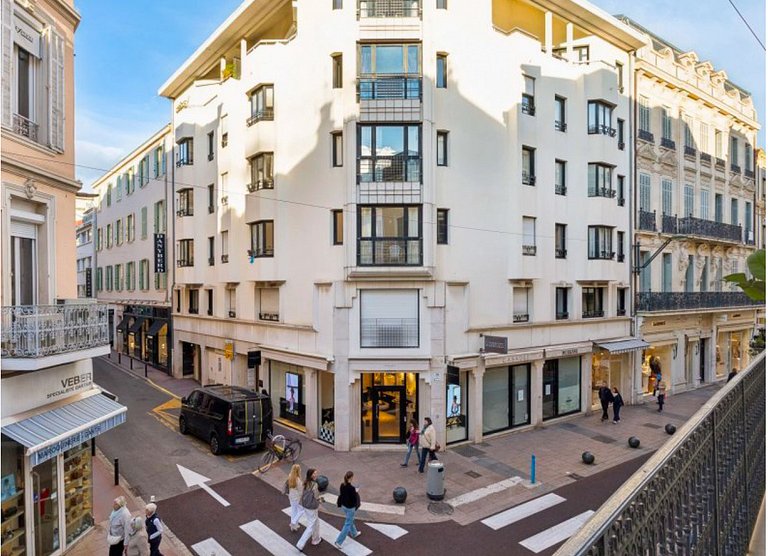 Azu489 - Appartement 4 chambres - centre de Cannes