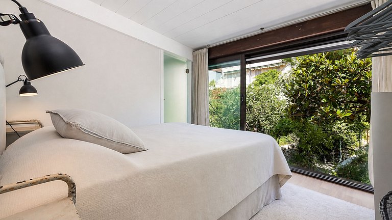 Azu194 - Dúplex elegante con jardín privado