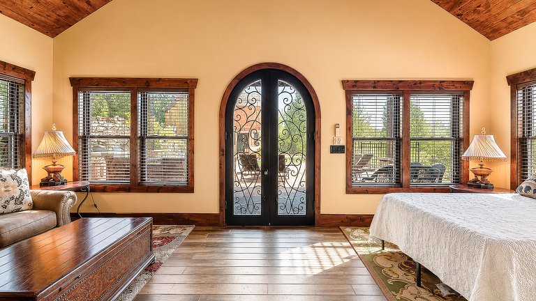 Cha003 - Mountainside Luxury Estate in Chattanooga, Tennesse