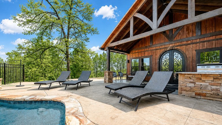 Cha003 - Mountainside Luxury Estate in Chattanooga, Tennesse