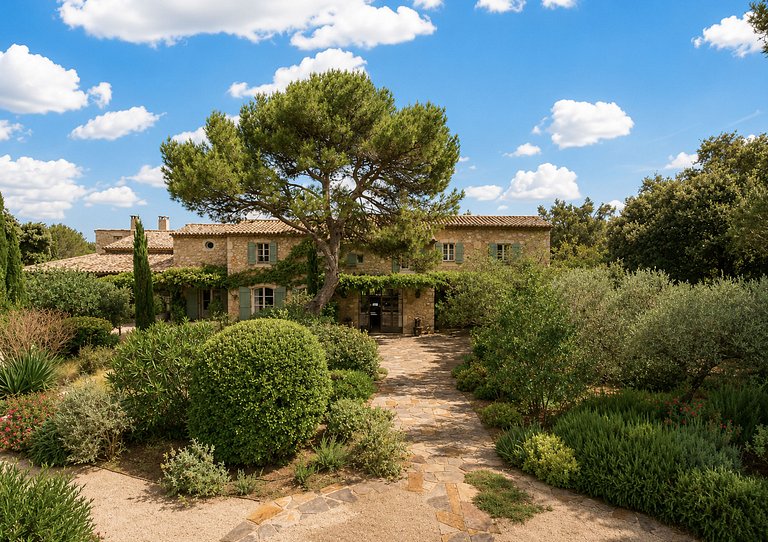 Pro005 - Propriedade provençal em Eyagalières