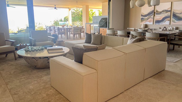 Ptm042 - Elegante Villa con Vista al Mar en Kupuri Beach