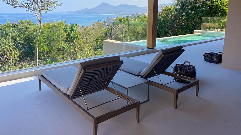 Ptm042 - Elegant Oceanview Villa at Kupuri Beach