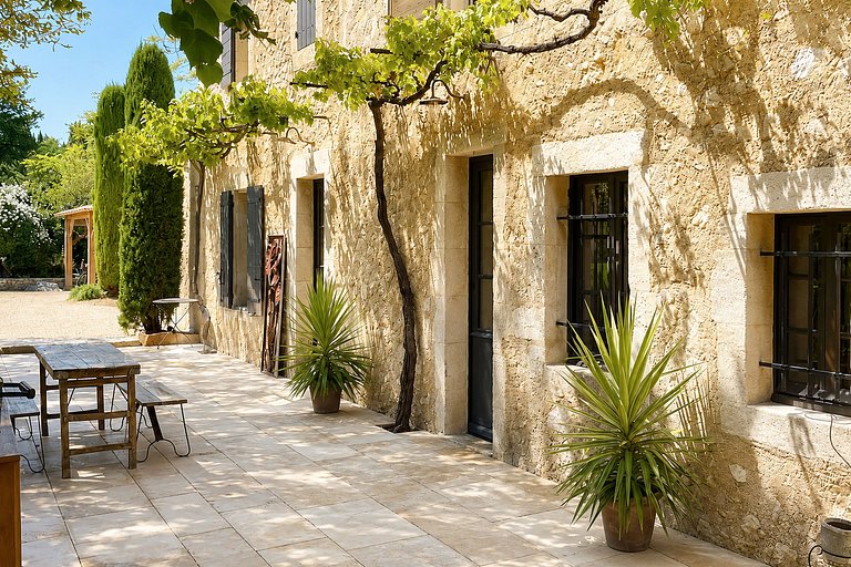 Pro010 - Mas Provençal à Eygalières