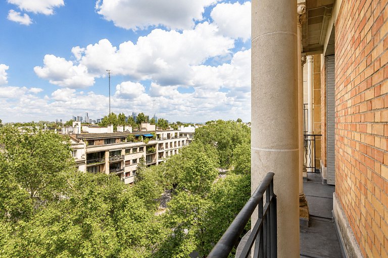 Par065 - 3 bedroom apartment in Paris 16