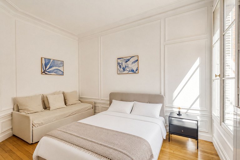 Par065 - 3 bedroom apartment in Paris 16