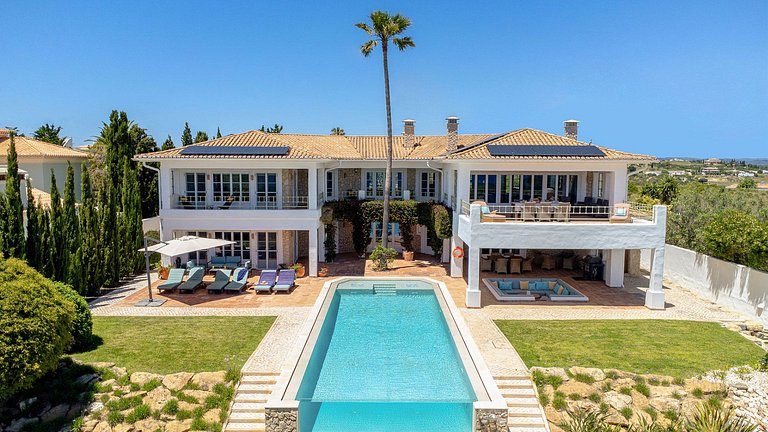Alg034 – Clifftop ocean-view villa in Algarve