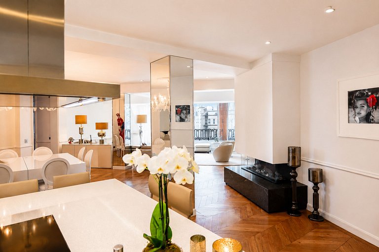 Par114 - Amazing 4 bedroom apartment