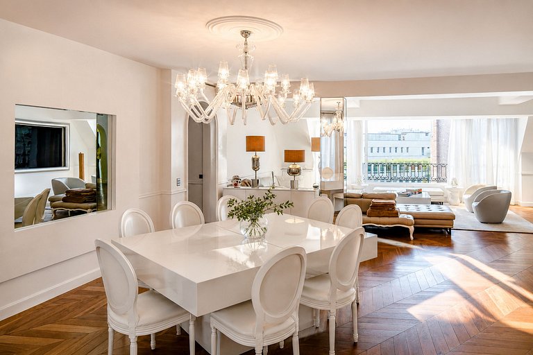 Par114 - Amazing 4 bedroom apartment