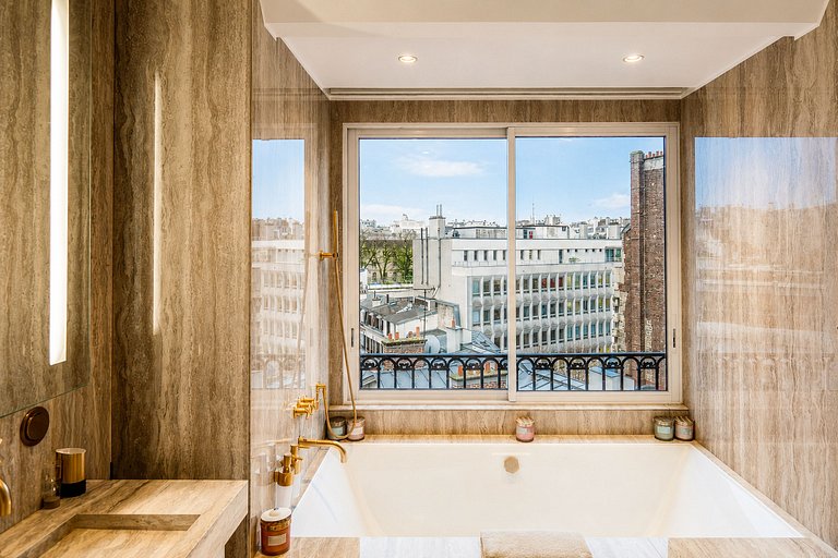 Par114 - Amazing 4 bedroom apartment